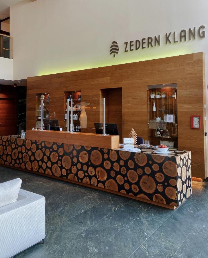 Spa Hotel Zedern Klang Hopfgarten in Defereggen Luaran gambar