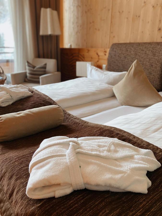 Spa Hotel Zedern Klang Hopfgarten in Defereggen Luaran gambar