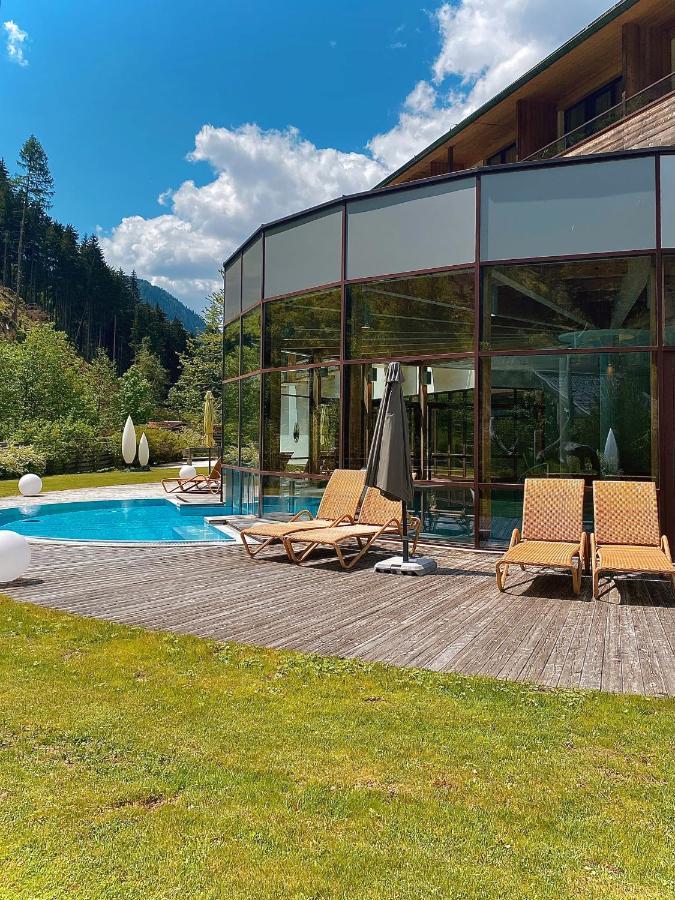 Spa Hotel Zedern Klang Hopfgarten in Defereggen Luaran gambar