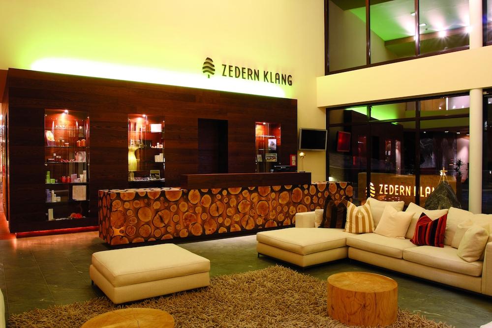 Spa Hotel Zedern Klang Hopfgarten in Defereggen Luaran gambar