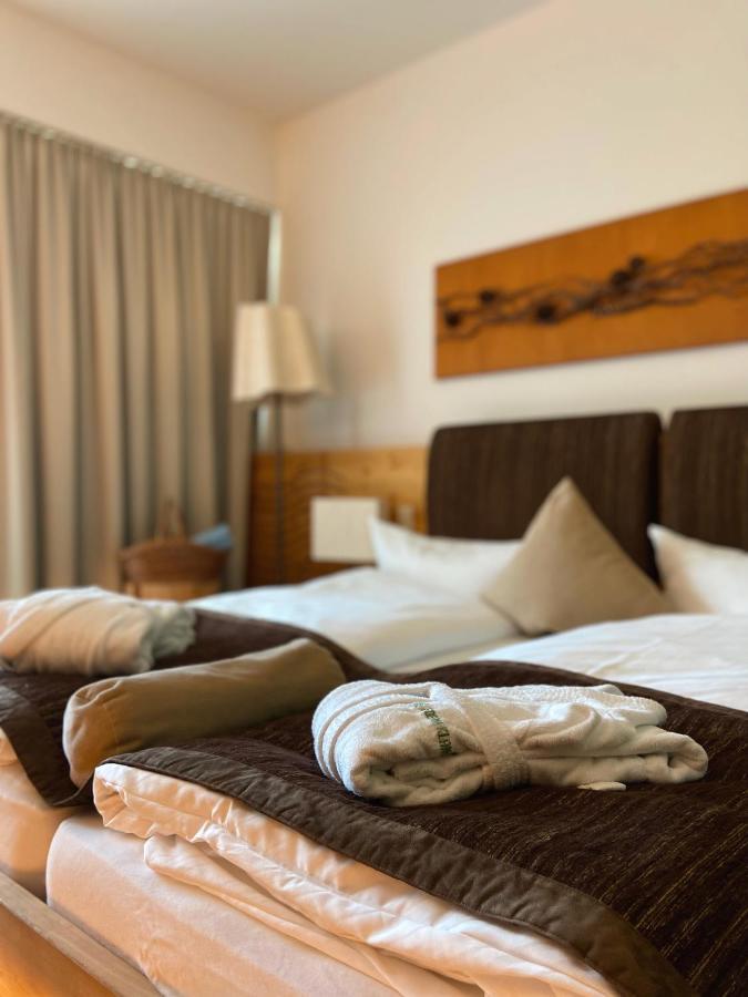 Spa Hotel Zedern Klang Hopfgarten in Defereggen Luaran gambar