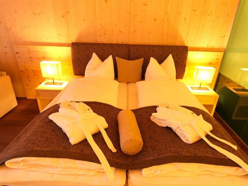 Spa Hotel Zedern Klang Hopfgarten in Defereggen Luaran gambar