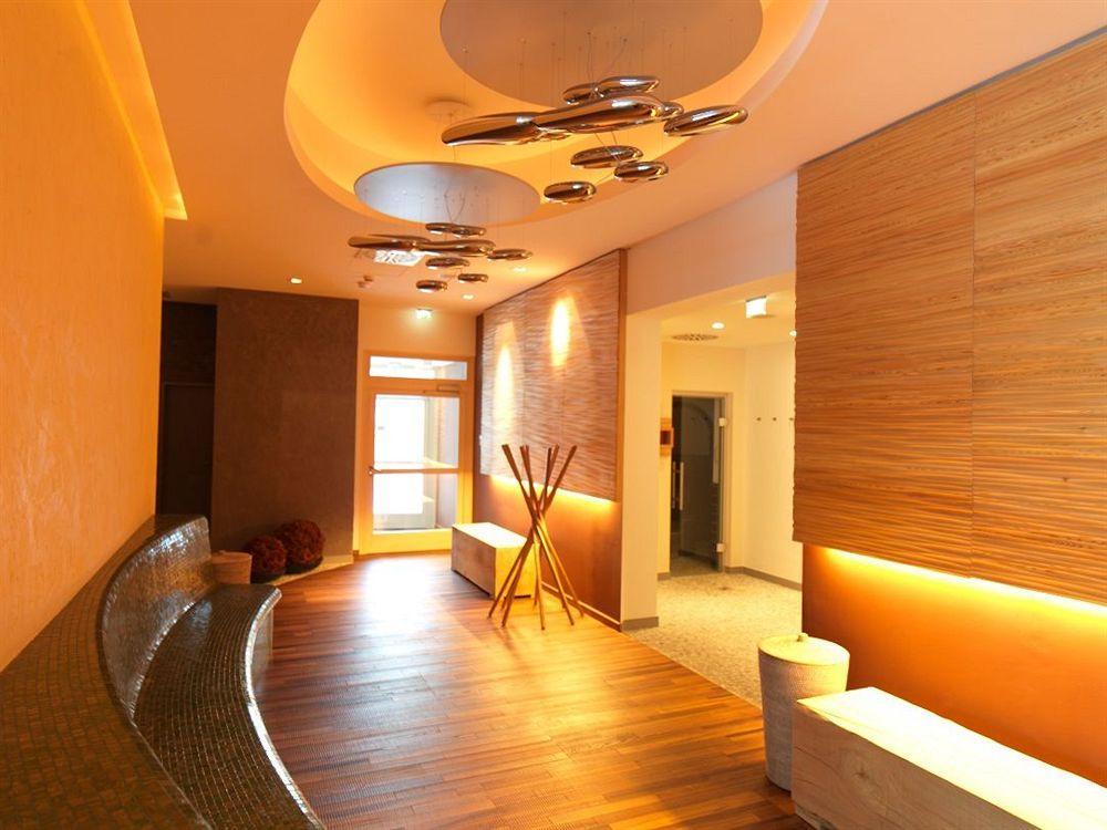 Spa Hotel Zedern Klang Hopfgarten in Defereggen Luaran gambar