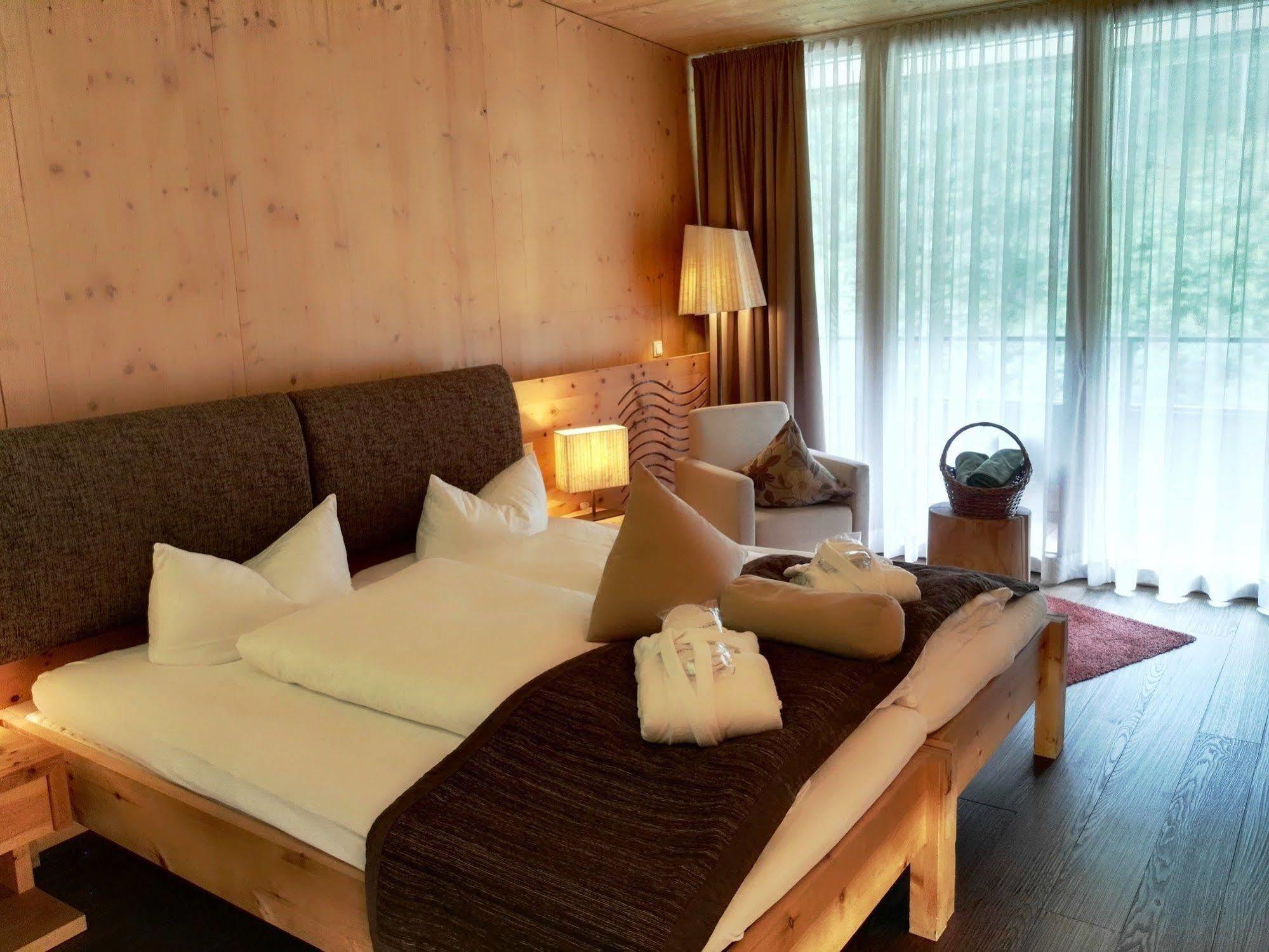 Spa Hotel Zedern Klang Hopfgarten in Defereggen Luaran gambar